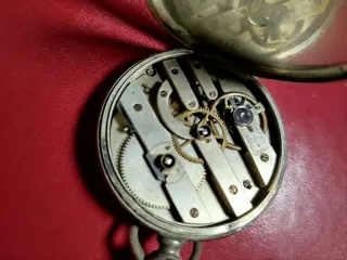 RELOJ DE BOLSILLO ANTIGUO