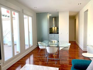 Piso en alquiler en Universidad - Malasaña en Madrid