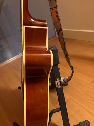 Guitarra Electroacústica Marrón