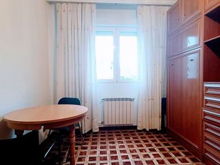 Piso en alquiler en Lucero en Madrid