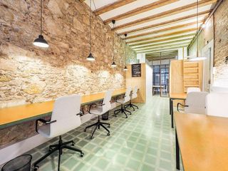 Local comercial en alquiler en El Raval en Barcelona