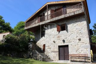 Chalet en alquiler en Gondomar