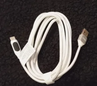 Cargador QC3.0 Carga Rápida 4 Puertos + más cable