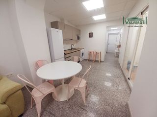 Piso en alquiler en Centro - Sagrario en Granada
