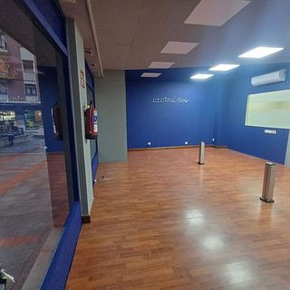 Local comercial en alquiler en Sestao