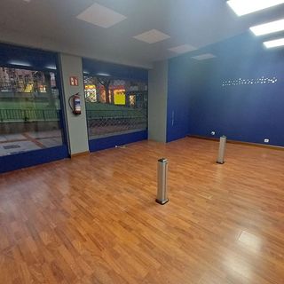 Local comercial en alquiler en Sestao