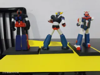 Collezione 3 figure robot Go Nagai