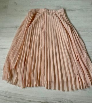 Falda plisada rosa