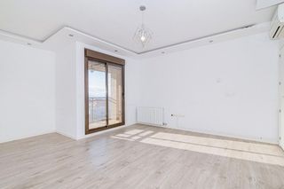 Piso en alquiler en Avda. Federico Garcia Lorca - Nueva Estación Autobuses en Granada