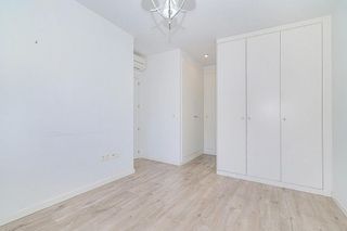 Piso en alquiler en Avda. Federico Garcia Lorca - Nueva Estación Autobuses en Granada