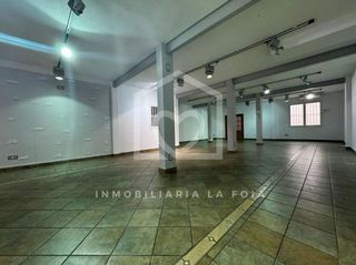 Local comercial en venta en Ibi