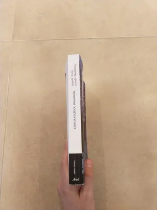 Ciencia política: Un manual