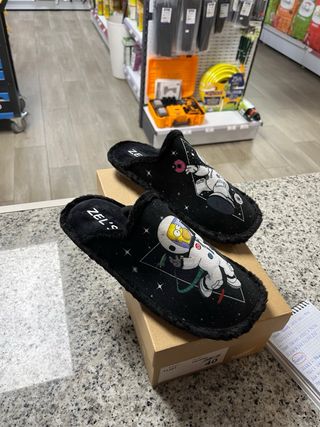 Zapatillas casa Homero Simpson Diferentes tallas