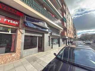 Local comercial en alquiler en Pizarrales en Salamanca