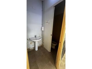 Local comercial en venta en Guadassuar