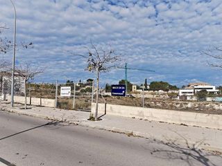 Terreno en venta en Vistahermosa en Alicante