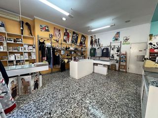 Local comercial en venta en Elda