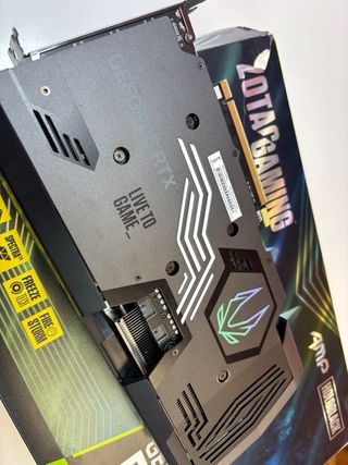 Tarjeta Gráfica Zotac GeForce RTX 3070 HoloBlack