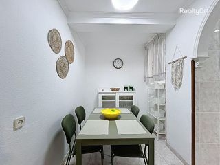 Piso en alquiler en Tres Huertas - El Torrejón - El Cerezo en Sevilla