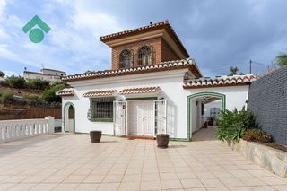 Chalet en venta en Velilla-Taramay en Almuñécar