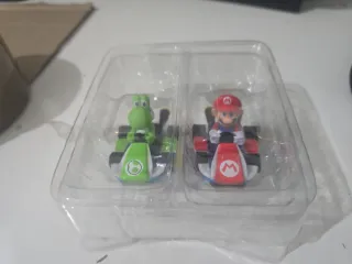Mario Kart Figuras Yoshi y Mario