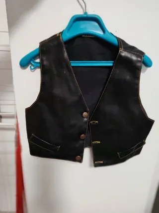 Traje de piel para niño