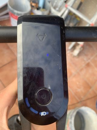 Patinete eléctrico casi nuevo, precio negociable