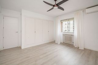 Piso en alquiler en Cuatro Caminos en Madrid