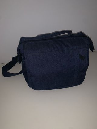 Cámara Canon EOS 1300D Negra