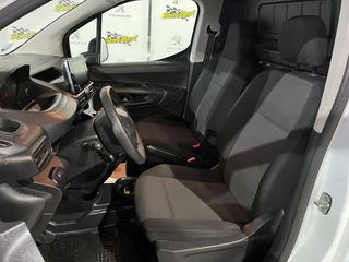 Peugeot Partner PRO STANDAR 100 CV