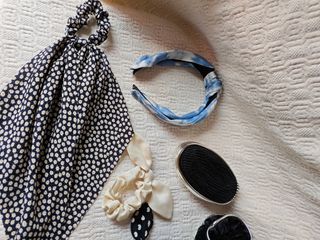 Lote 9 artículos accesorios cabello gomas diademas