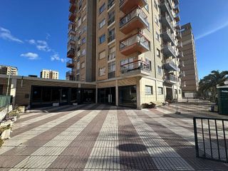 Local comercial en alquiler en Romareda en Zaragoza