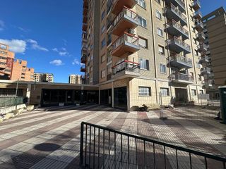 Local comercial en alquiler en Romareda en Zaragoza