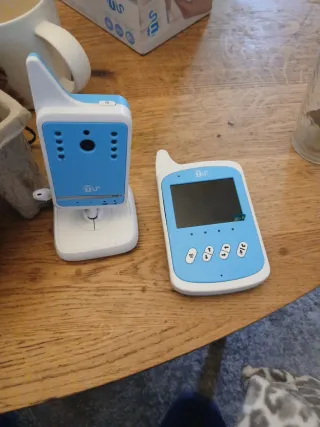 Vigilabebés Digital LCD 2,4 200m