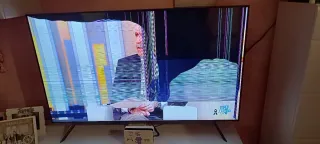 Televisión Samsung Negra 55 pulgadas. Para piezas