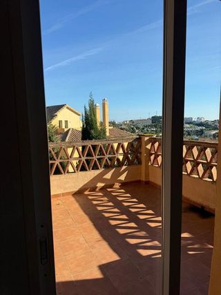 Casa pareada en alquiler en Calahonda en Mijas