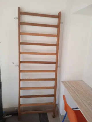 Espaldera sueca de madera fisioterapia y ejercicio