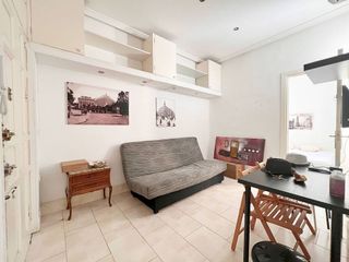 Piso en alquiler en Palos de Moguer en Madrid