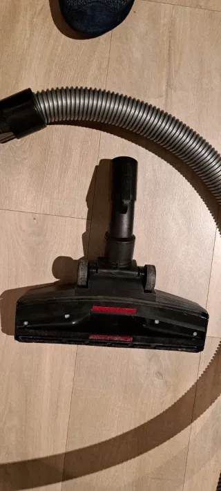 Aspirador Bosch Serie 2 Rojo