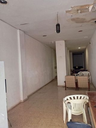 Local comercial en venta en Parque Ayala - Jardín de la Abadía - Huelín en Málaga