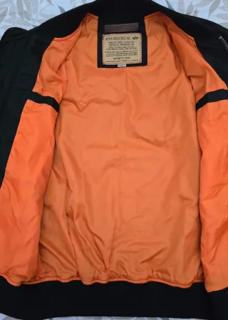 Chaqueta Alpha Industries Negra Talla M