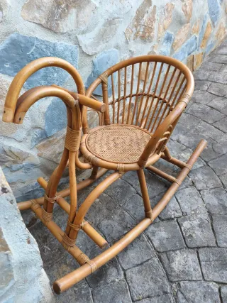 Caballito Mecedora Mimbre Infantil