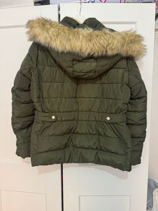 Chaqueta Orly verde con capucha