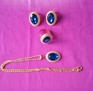 Conjunto bisutería azul y dorado