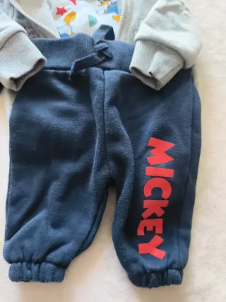 Body Mickey y chándal bebé