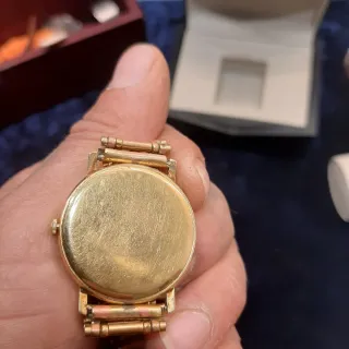 Reloj Duward Dorado y Blanco goldplated