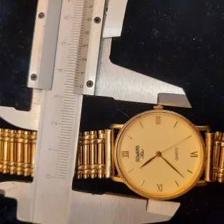 Reloj Duward Dorado y Blanco goldplated