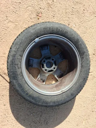 Llanta de coche 215/65 R16