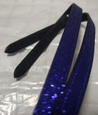 ESPUELAS ANTIDESLIZANTES + CORREAS BRILLANTE NUEVO