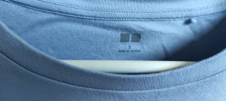 Camiseta Uniqlo Manga Larga Azul Talla S